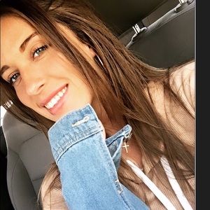 Meet your Posher, Faryn